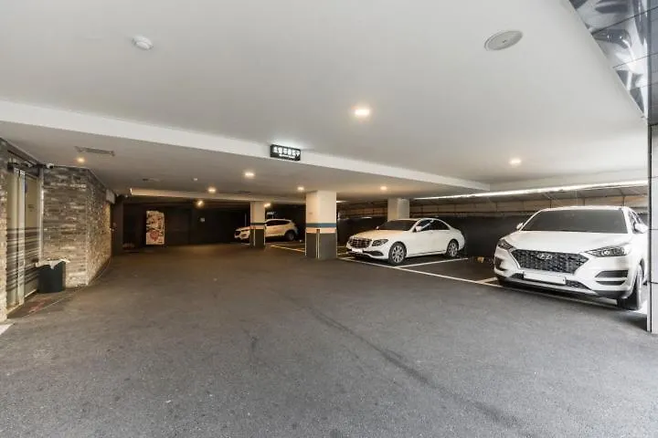 **  Almond Hotel Gupo Station 釜山 韩国